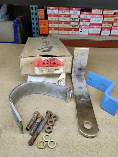 1952-54 Ford Tow-Well CF06 Trailer Hitch NEW Made in USA