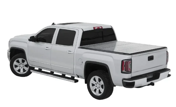 Access LOMAX Pro Series Tri-Fold Cover 14-18 Chevy 1500 Full Size 5ft 8in Bed – Blk Diamond Mist