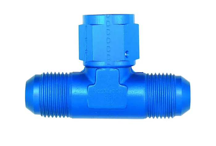 Aeroquip #4 Tee w/ #4 Female Bottom Adapter