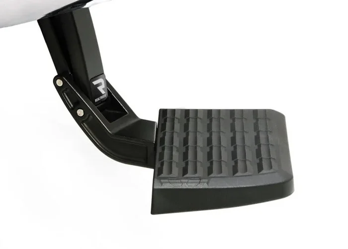 AMP Research 1999-2006 Chevrolet Silverado 1500/2500/3500 BedStep – Black10.8 lb