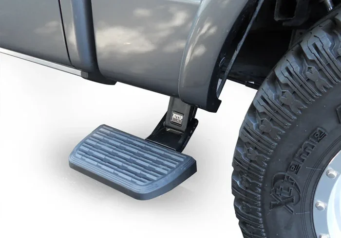 AMP Research 22-23 Toyota Tundra 5.5ft Bed BedStep2 – Black