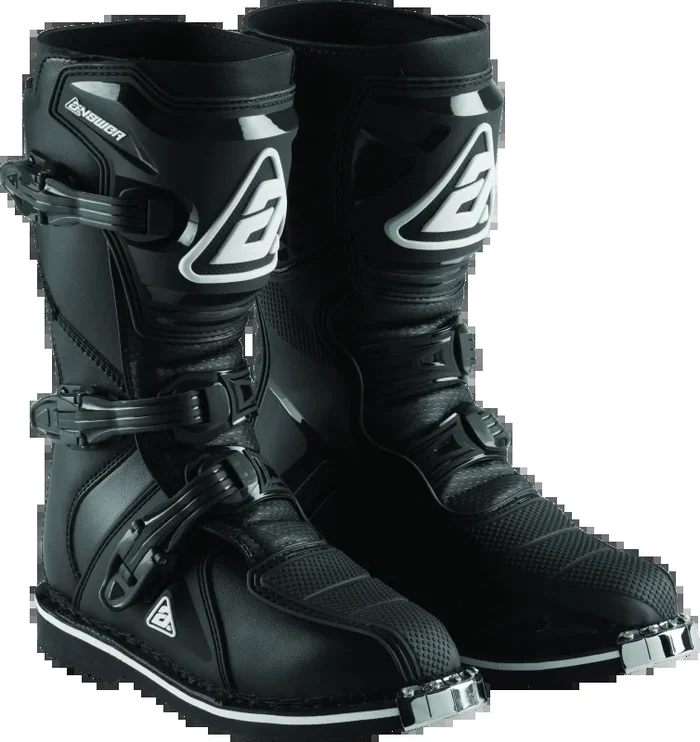 Answer AR1 Boot Black Youth Size – 25.3 lb