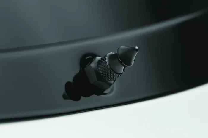 Kuryakyn Windshield Spikes FLH Black0.12 lb