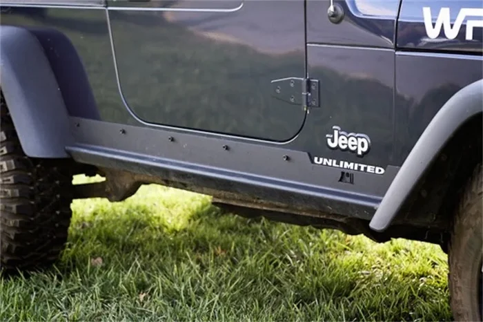 Rugged Ridge Heavy Duty Side Rocker Guards 04-06 Jeep Wrangler LJ77.6 lb