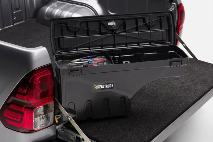 UnderCover 07-20 Toyota Tundra Drivers Side Swing Case – Black Smooth