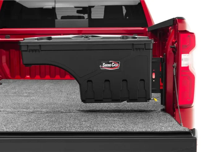 UnderCover 12-17 Isuzu Dmax Passengers Side Swing Case – Black Smooth