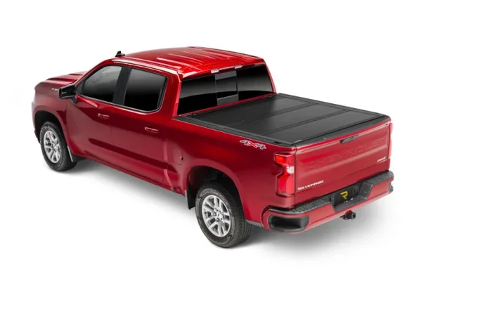 UnderCover 2022 Toyota Tundra C 4WD CrewMax 5.5ft Bed Ultra Flex Bed Cover – Matte Black Finish